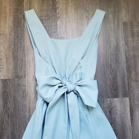 Dress - Picture 12 of 16